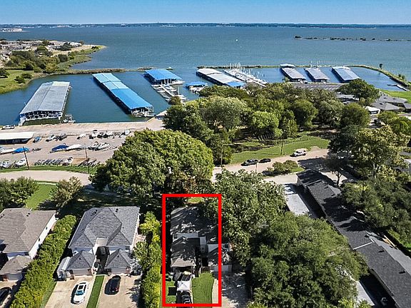 4th image of 5538 Marina Dr