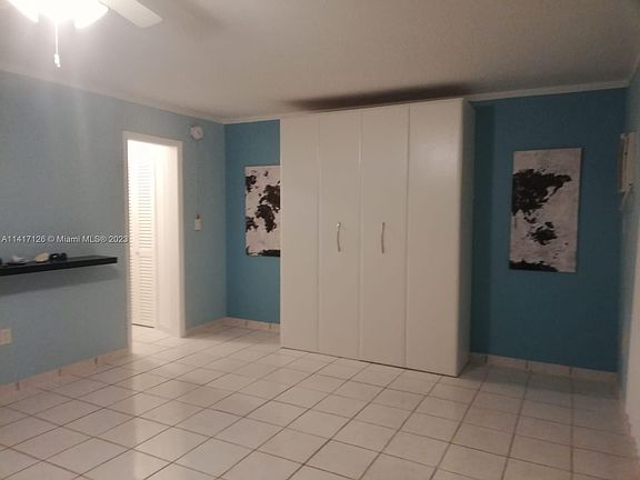 4th image of 1590 Michigan Ave APT 4