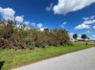 520 Fenton Ave NW #4, Pt Charlotte, FL 33952