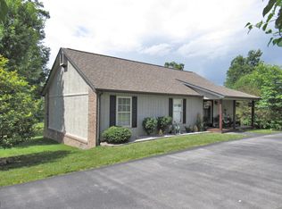 30 Drury Ln, Somerset, KY 42501