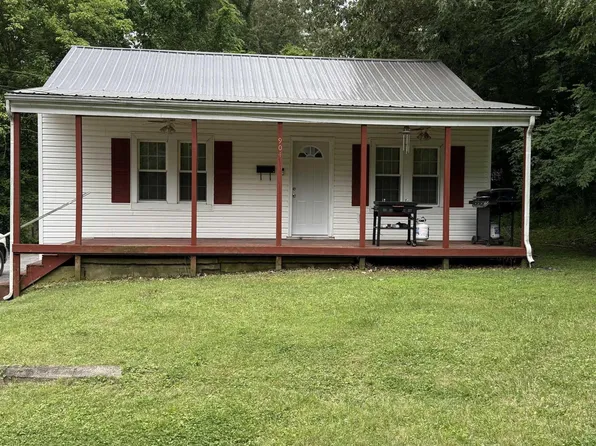 904 W 10th St, Benton, KY 42025