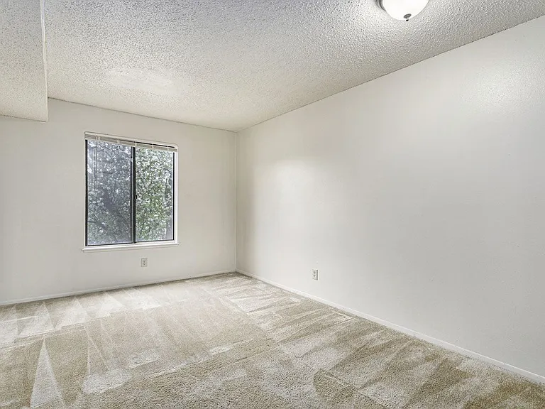 Normandy Village Apartments — Photo 10