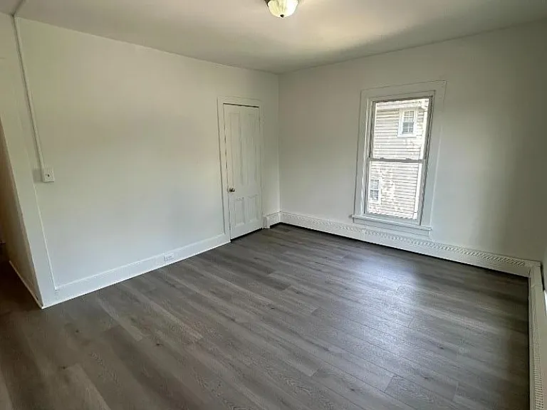 9 E Main St #9 — Photo 15