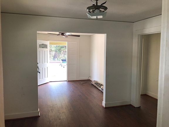 5th image of 397 E Arques Ave