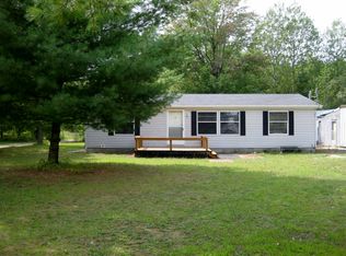 3436 S Lakeview Dr, Beaverton, MI 48612