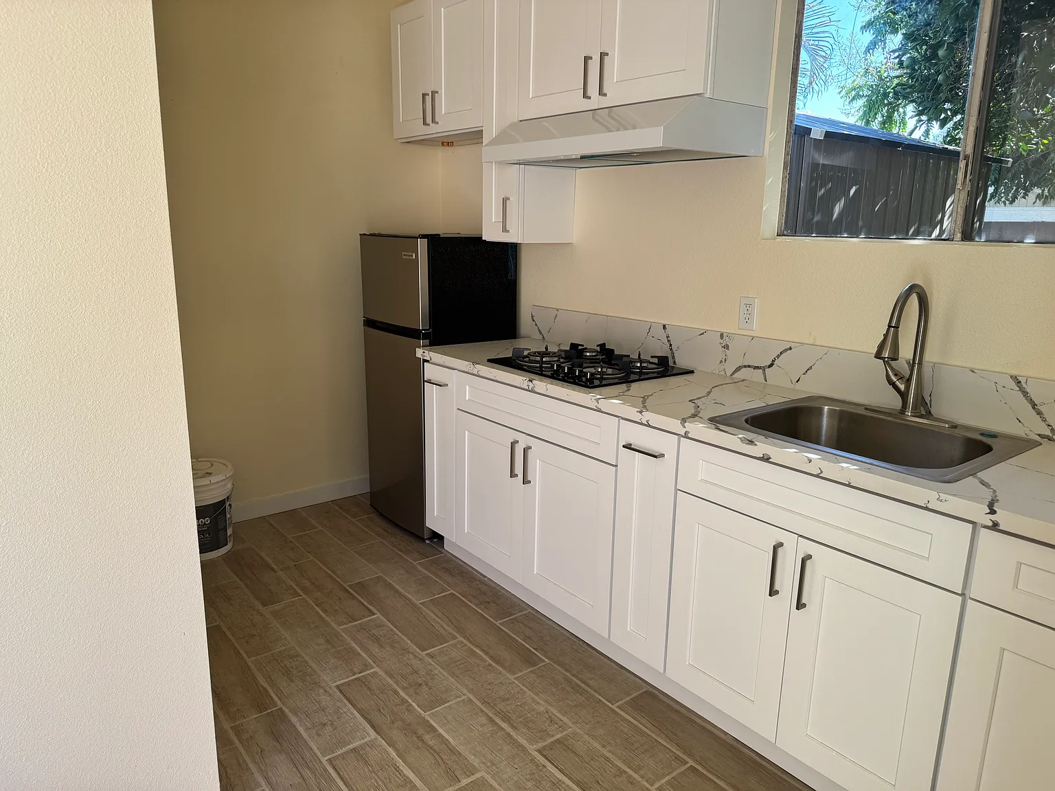 1 bed, $1,600 — Photo 4