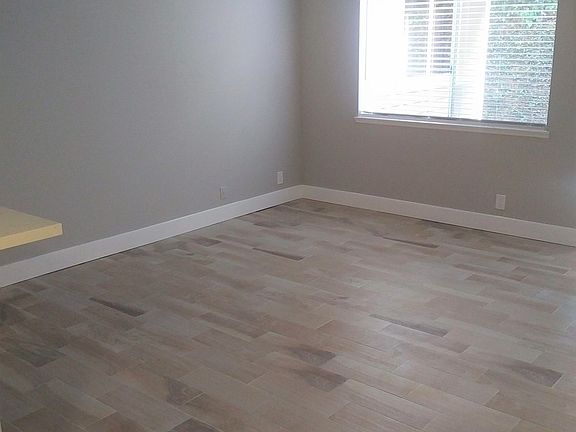 5th image of 642 W Maple Ave #191-A