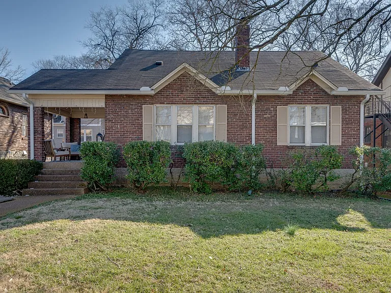 2512 Natchez Trce #A — Photo 1