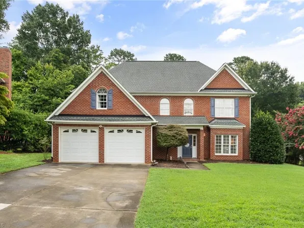 105 Doublegate Ct, Clemmons, NC 27012