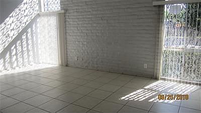 3rd image of 3761 N Fruit Ave #C
