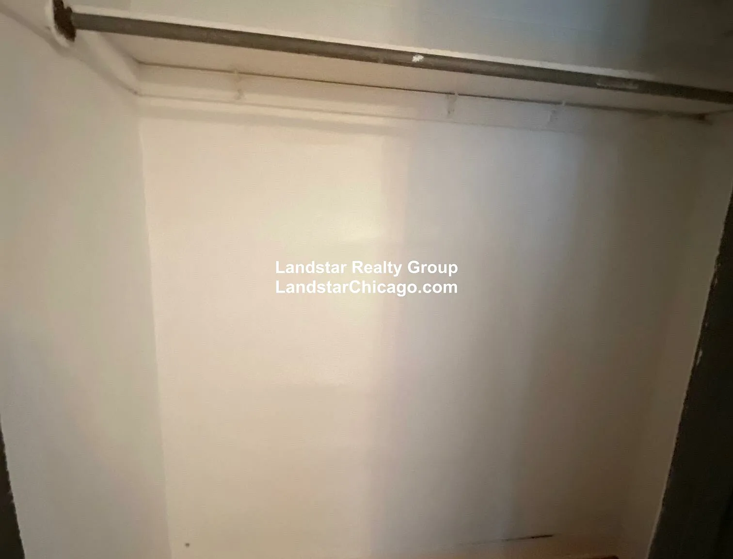 2 bed, 1.0 bath, $2,195 — Photo 3