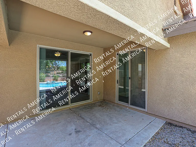 6946 W Harwell Rd — Photo 38