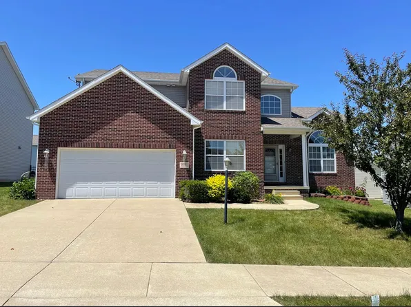 10311 N Creekstone Ct, Peoria, IL 61615