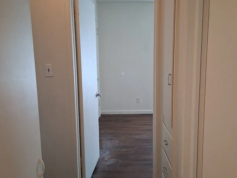 737 S Drury Ln — Photo 7