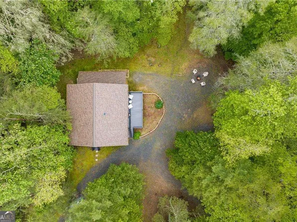 333 Bent Wood Ln, Blue Ridge, GA 30513