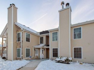 81 Chariot Ct, Piscataway, NJ 08854