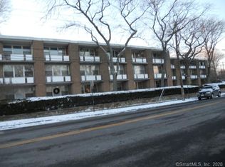 25 Ellsworth St #20, Bridgeport, CT 06605