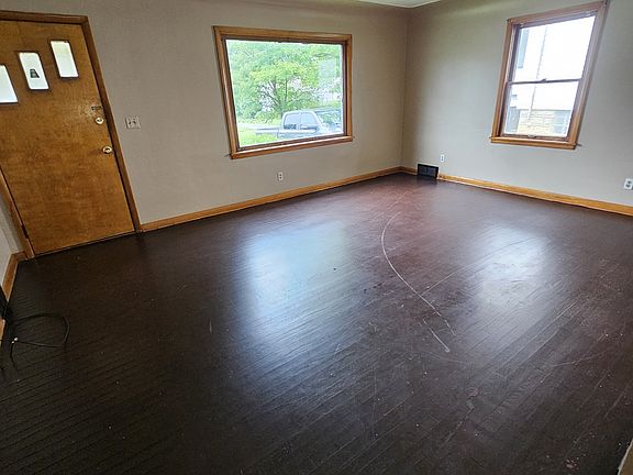 5th image of 227 S Osborn Ave