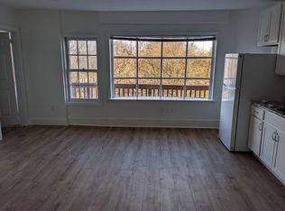253 S Union St #2B, Burlington, VT 05401