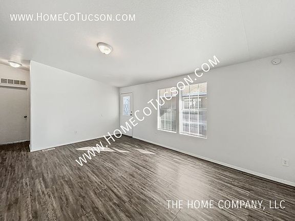 3rd image of 3171 W Jusnic Cir