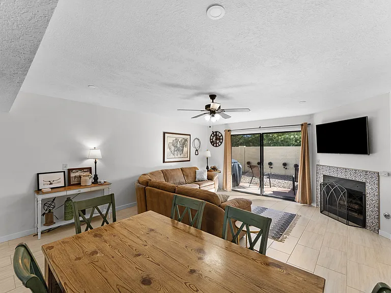 4992 N Via Carina — Photo 11