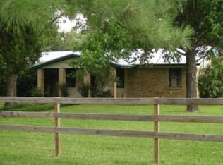 202 Mockingbird Ct, Joshua, TX 76058