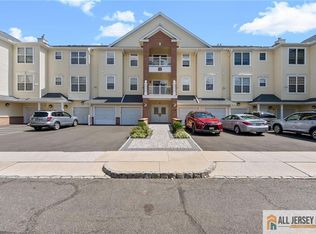 2303 Avery Ct, Somerset, NJ 08873
