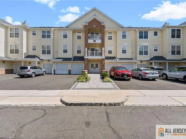 2303 Avery Ct, Somerset, NJ 08873