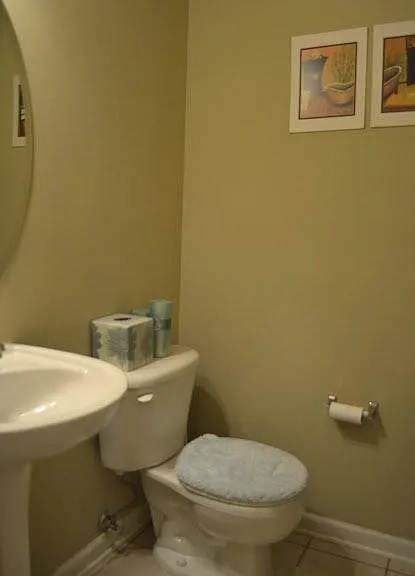 124 Wallace Ct — Photo 4