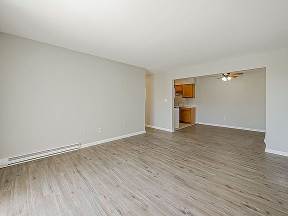 3rd image of 125 E Van Riper Rd #5