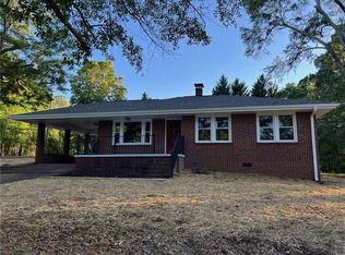 510 W Oak Hwy, Westminster, SC 29693