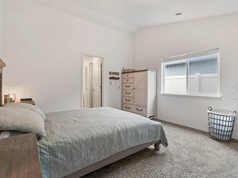 7913 W 55th Ave — Photo 12