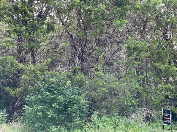 Western Lake Dr, Weatherford, TX 76087