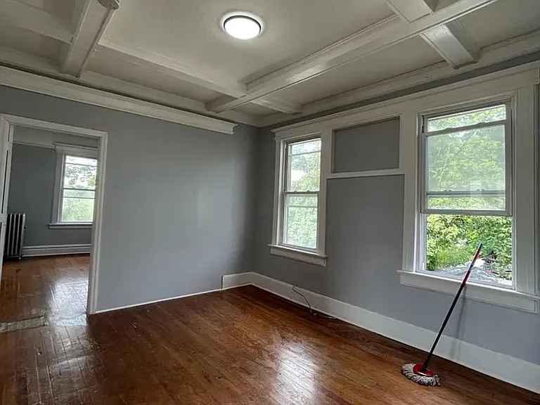 21 Vail St #3R — Photo 2