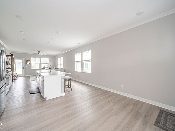 5th image of 795 Sapp Cir
