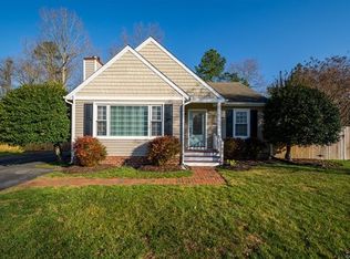 118 Sunny Dr, Ashland, VA 23005
