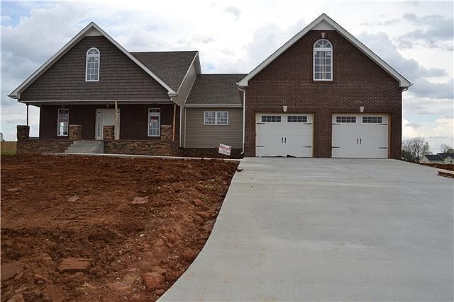 1st image of 4525 Crossroads Dr