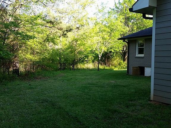 2nd image of 133 Norton Cir