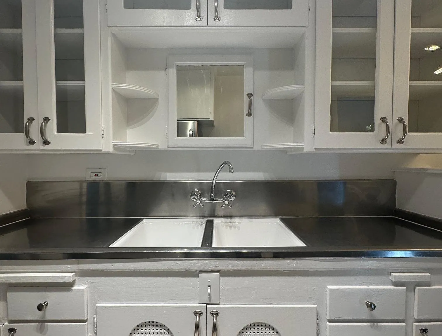 1 bed, $2,650 — Photo 1
