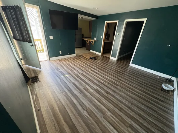 (undisclosed Address), Utica, NY 13502