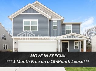 205 Meadow Gate Ct, Fountain Inn, SC 29644