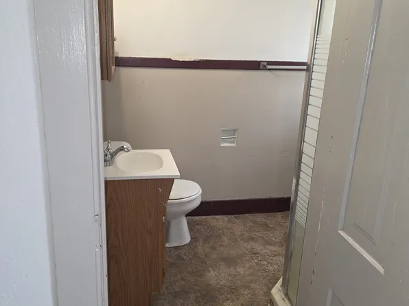 1453 Avon St, La Crosse, WI 54603