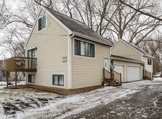2425 19th St NW, Rochester, MN 55901