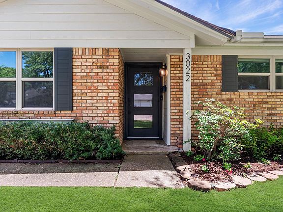3rd image of 3022 Greenhaven Ln
