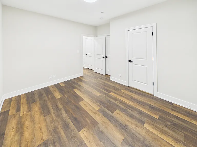 2350 S Leavitt St #1F — Photo 21
