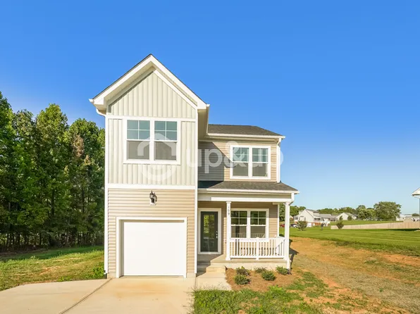 109 Pepperstone Dr, Mocksville, NC 27028