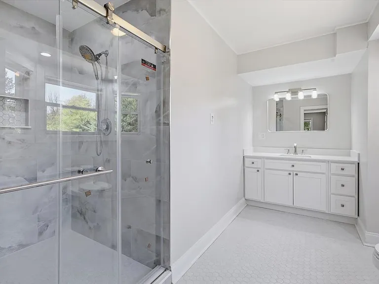 3616 Magnolia Dr — Photo 59