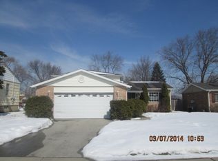 441 W 15th St, Chicago Heights, IL 60411