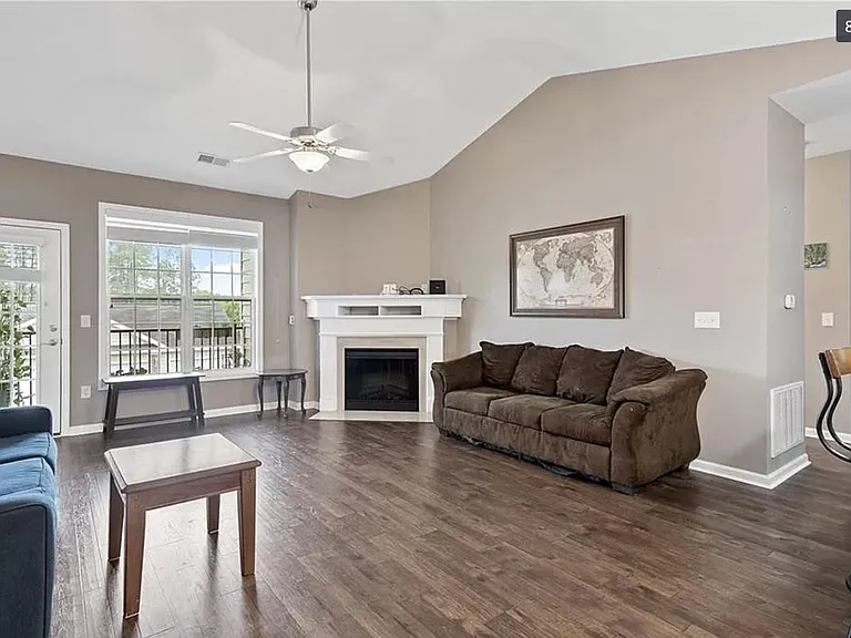 2641 McArthur Landing Cir #102 — Photo 43