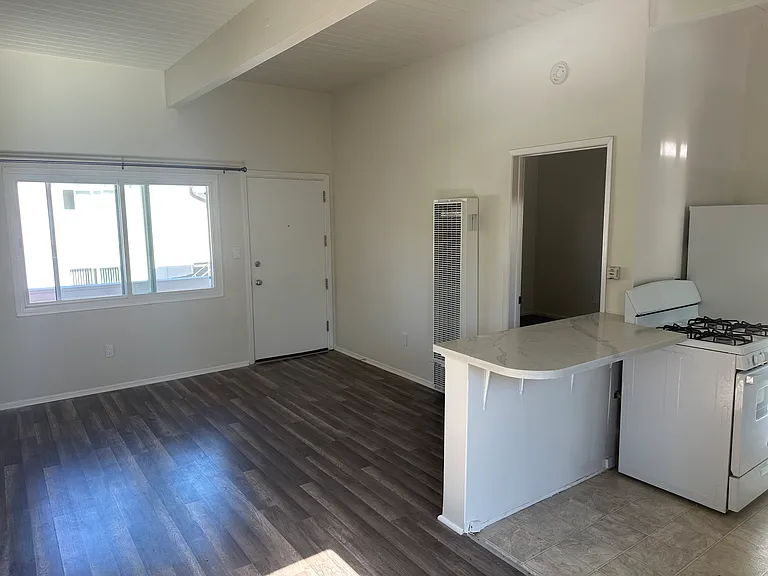 1616 E Sycamore Ave #12 — Photo 8